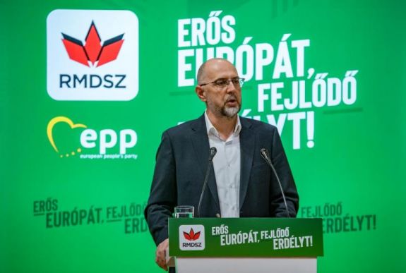 RMDSZ: a Fidesz kizárása ellen szavazunk!
