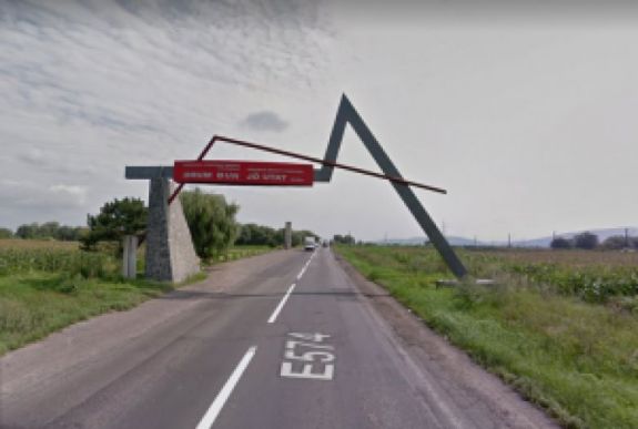 Lekerülhet a többnyelvű tábla Brassó határában?