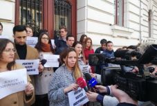 Marosvásárhelyen is tiltakoztak a bírák és az ügyészek