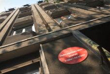 Bukarestben kilencezer ember lakik kiemelten omlásveszélyes épületben