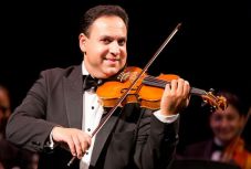 Hat erdélyi templomban lép fel Mága Zoltán