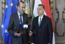 Manfred Weber három feltételt szabott Orbán Viktornak a Fidesz EPP-ben maradásához