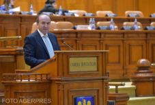 FRISSÍTVE - Tudorel Toader bukását is jelentheti az igazságügyi törvényeket módosító rendelet