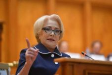 Dăncilă: senkinek nincs problémája Laura Codruţa Kövesi személyével