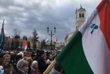 Antal Árpád március 15-én: Bukarest, mint a kisgömböc mindent felfal és étvágya hatalmas