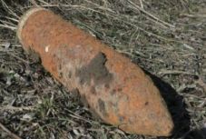 Félmázsás második világháborús bombát találtak Feketehalom határában