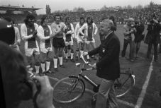 Erdélyi magyar szakember is van minden idők legjobb futballedzői között