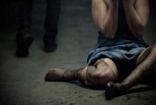 Csoportos erőszak áldozata lett egy 12 éves Hargita megyei lány