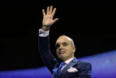 Rareș Bogdan: a magyarellenes tévésből lett magyarellenes politikus