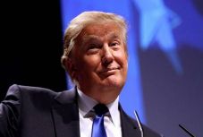 Mueller-jelentés: Trump nem játszott össze Oroszországgal