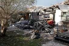 Izraeli lakóházba csapódott egy Gázai övezetből kilőtt rakéta