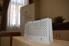 Átadták az első babacsomagokat Csíkszeredában