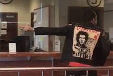 Részegen rendezett jelenetet a házasságkötőnél Nicolas Cage