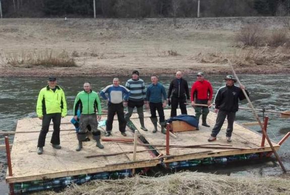 Pillepalack-tutajokon utaznak végig a Maroson gyergyószentmiklósi tűzoltók