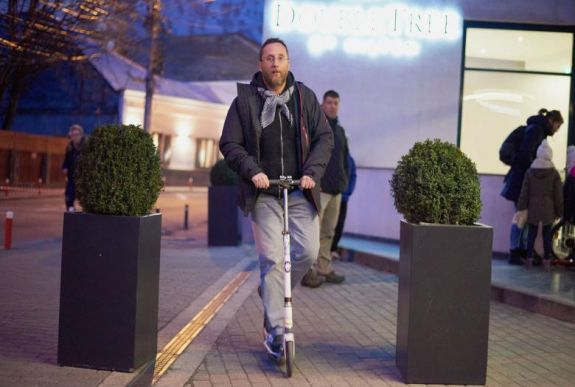 Könczey Elemér: „Ha többségben élnék, ezeket a rajzokat így soha nem tudtam volna megrajzolni”