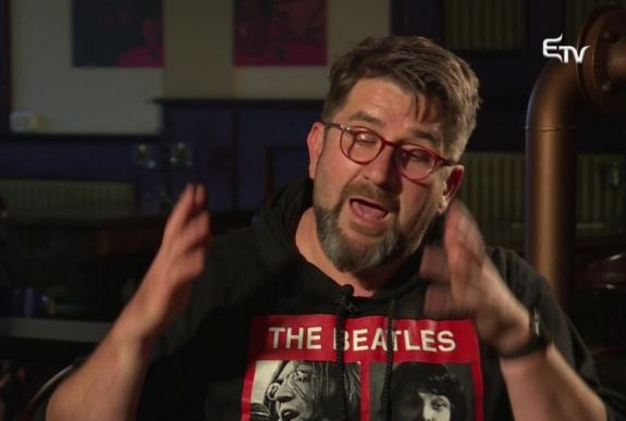 Gáspárik: magyarázat nélkül vált meg az Erdélyi Kávéháztól az Erdély TV