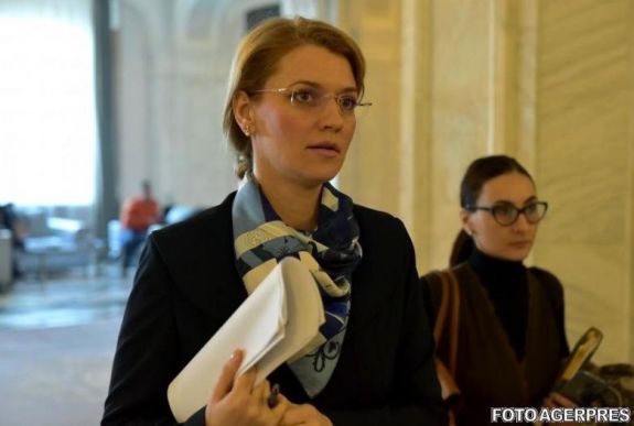 Függesszék fel a PSD-hez irányuló párttámogatásokat – kéri Alina Gorghiu