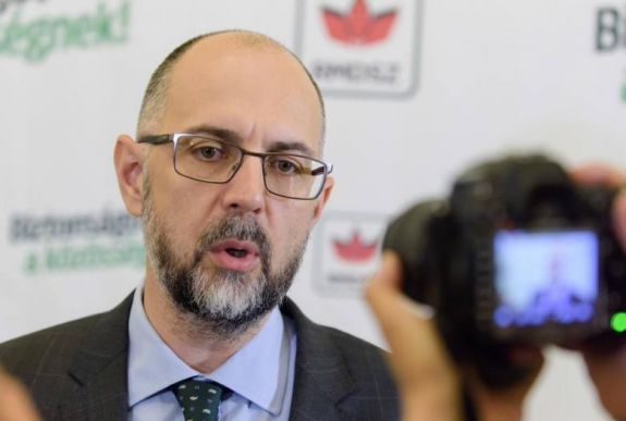 A szenátusban is megszavazza az RMDSZ az igazságügyi miniszter elleni egyszerű indítványt