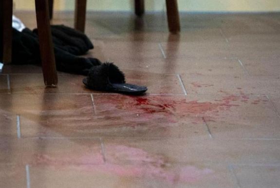 Életével fizetett a barátnőjét védő román prostituált