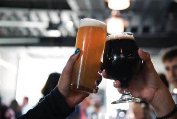 Még a mérsékelt alkoholfogyasztás sem egészséges egy új kutatás szerint