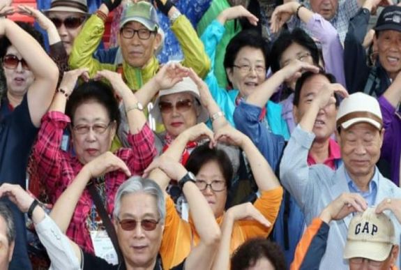 Dél-Koreában kétéves is lehet egy újszülött