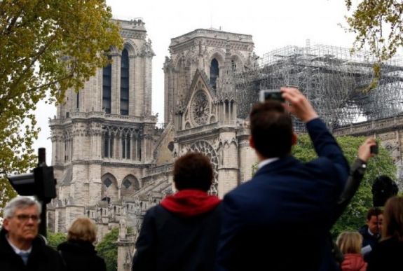 Notre-Dame lángokban: baleset miatt indítottak nyomozást