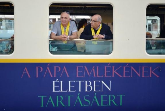 Zarándokvonat indul Nagyváradról Ferenc pápa csíksomlyói látogatására