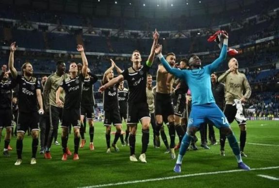 BL: simán jutott tovább a Barcelona, az Ajax a Juventust is kiejtette