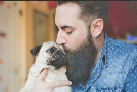 Több baktérium van a férfiak szakállán, mint a kutyák szőrén