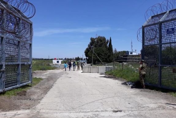 Izrael átadott két szíriai foglyot Damaszkusznak