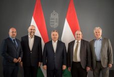 Erdélybe látogat május elején Orbán Viktor