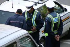 Hargita megye: autós üldözés után fogták el a rendőrök a menekülő sofőrt