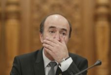 Az eddig jelentkezőket elutasította: új főügyész-jelölteket vár Toader