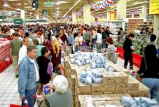 Ettől nő a külkereskedelmi mérleghiány: kevesebbet termelünk, mint amennyit megeszünk