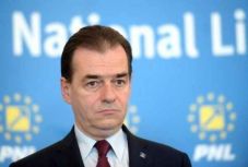 Az EP-választások után bizalmatlansági indítványt nyújt be a PNL a kormány ellen