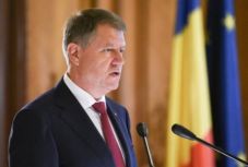 Folytatódnak a konzultációk a Cotroceni-palotában, a kormánypártok vannak soron