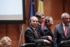 Harmadszor is elnapolták az igazságügy-miniszter elleni indítványt