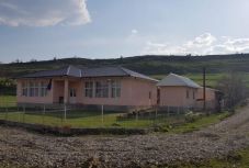 Johannis fájdalmasnak és felháborítónak tartja az iskolai tragédiát