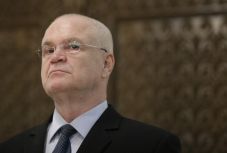 Újabb kormányátalakításra készül a PSD: vissza fogjuk sírni Tudorel Toadert