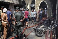 Robbantássorozat húsvétkor Srí Lankán, több mint 200 halott (percről percre)