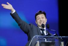 Ukrán elnökválasztás: a Kárpátaljai Magyar Kulturális Szövetség üdvözli Zelenszkij győzelmét