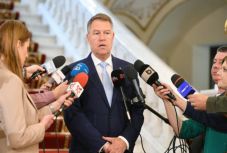 Kormányátalakítás: Johannis új miniszter-jelölteket kért