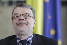 Az Állandó Választási Hatóság volt elnöke ellen is vizsgálódik a DNA 