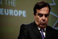 Az EB határozott intézkedéseket ígért a román jogállamisági helyzet ügyében