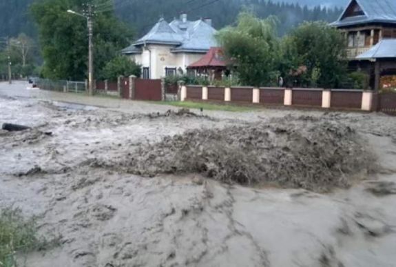 Megáradhatnak az erdélyi folyók az esőzések miatt
