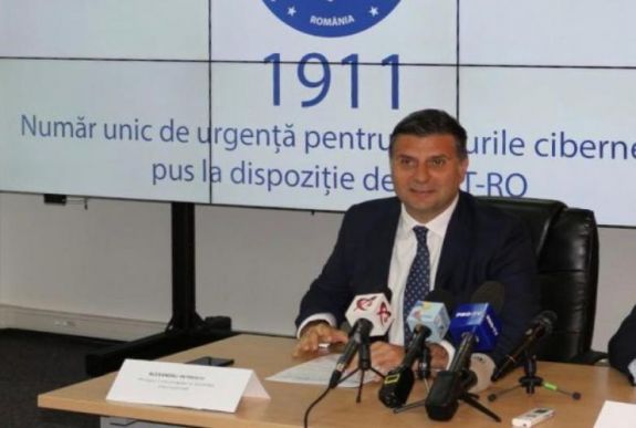 Informatikai segélyhívó: öt nap alatt csaknem 90 bejelentés érkezett a 1911-es számra