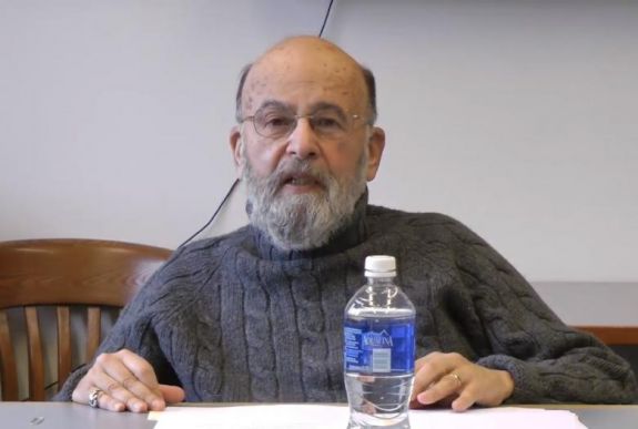 Mi teszi kellemetlenné az összeesküvés-elméleteket? – interjú Michael Barkun amerikai professzorral