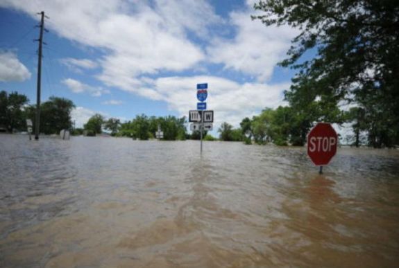 Tizenkét folyót érint az árvízveszély