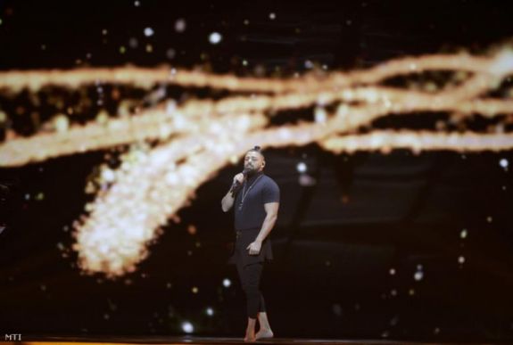 Kiesett a Magyarországot képviselő Pápai Joci az Eurovíziós Dalfesztiválról