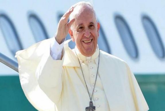 Saját dalokkal készülnek Ferenc pápa látogatására a romániai katolikusok